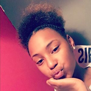 Meet your Posher, Spring